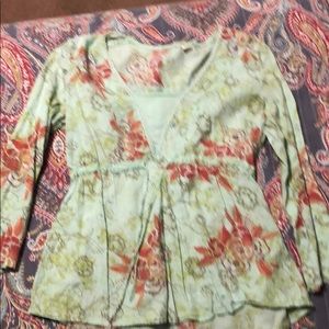 Mint Flower flare sleeve Shirt